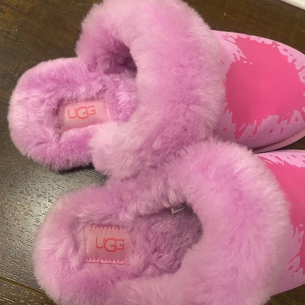 Slipper - Picture 2 of 4